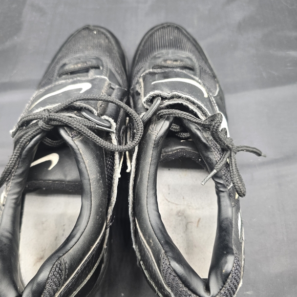 Nike Black and Cream Athletic‎ Shoes main image 5